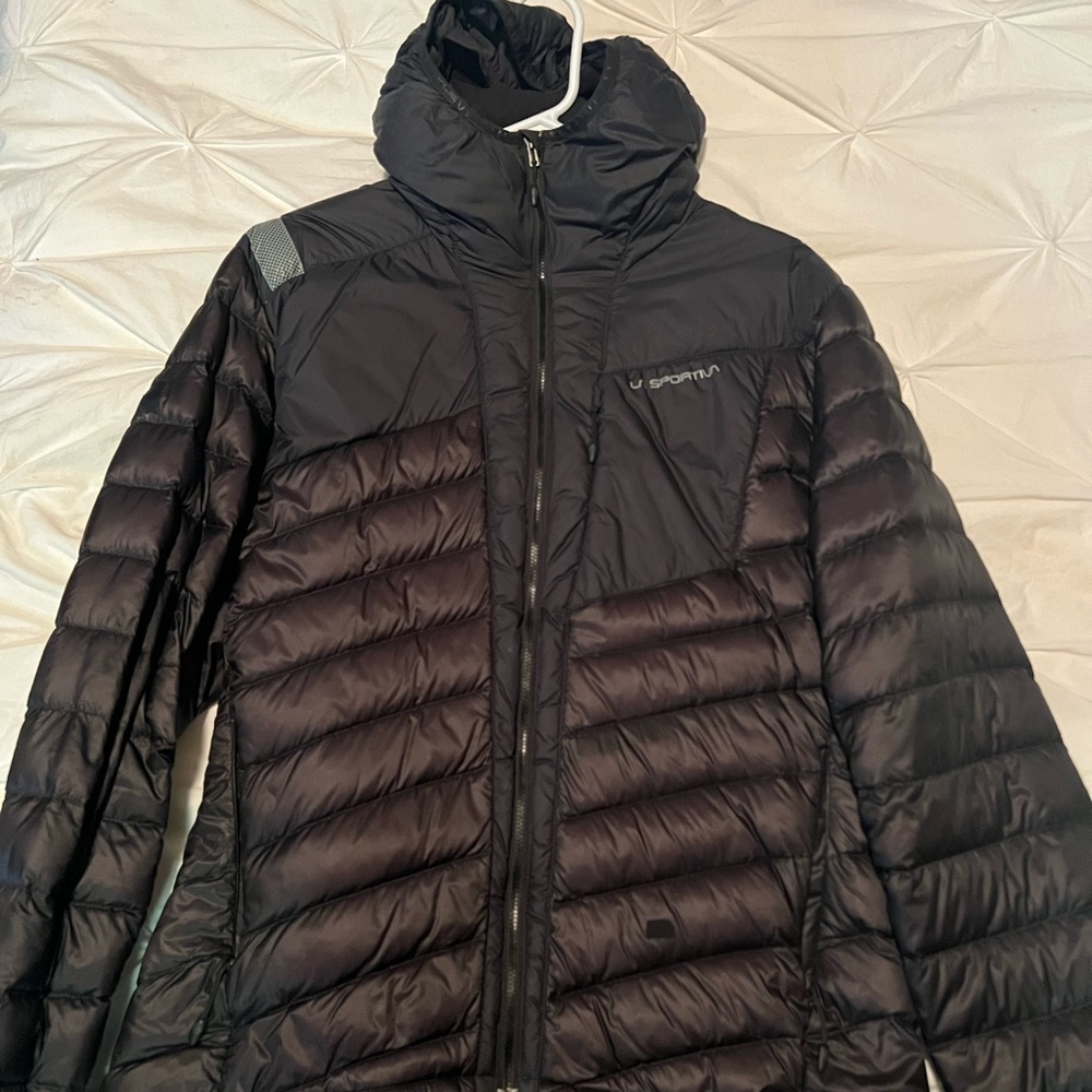 La Sportiva Mythic Primaloft Jacket - Men's.  Good condition.  Size Medium.